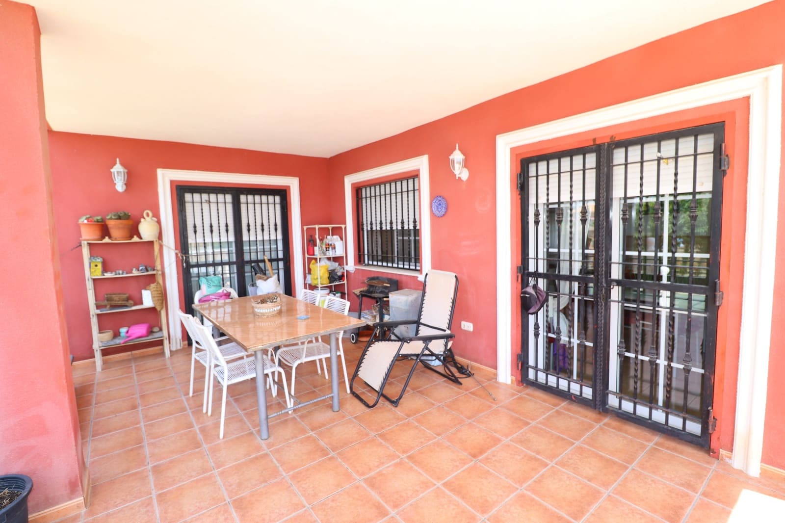 3 bedroom Villa for sale in Purias with garage - € 259,000 (Ref: 9932434)