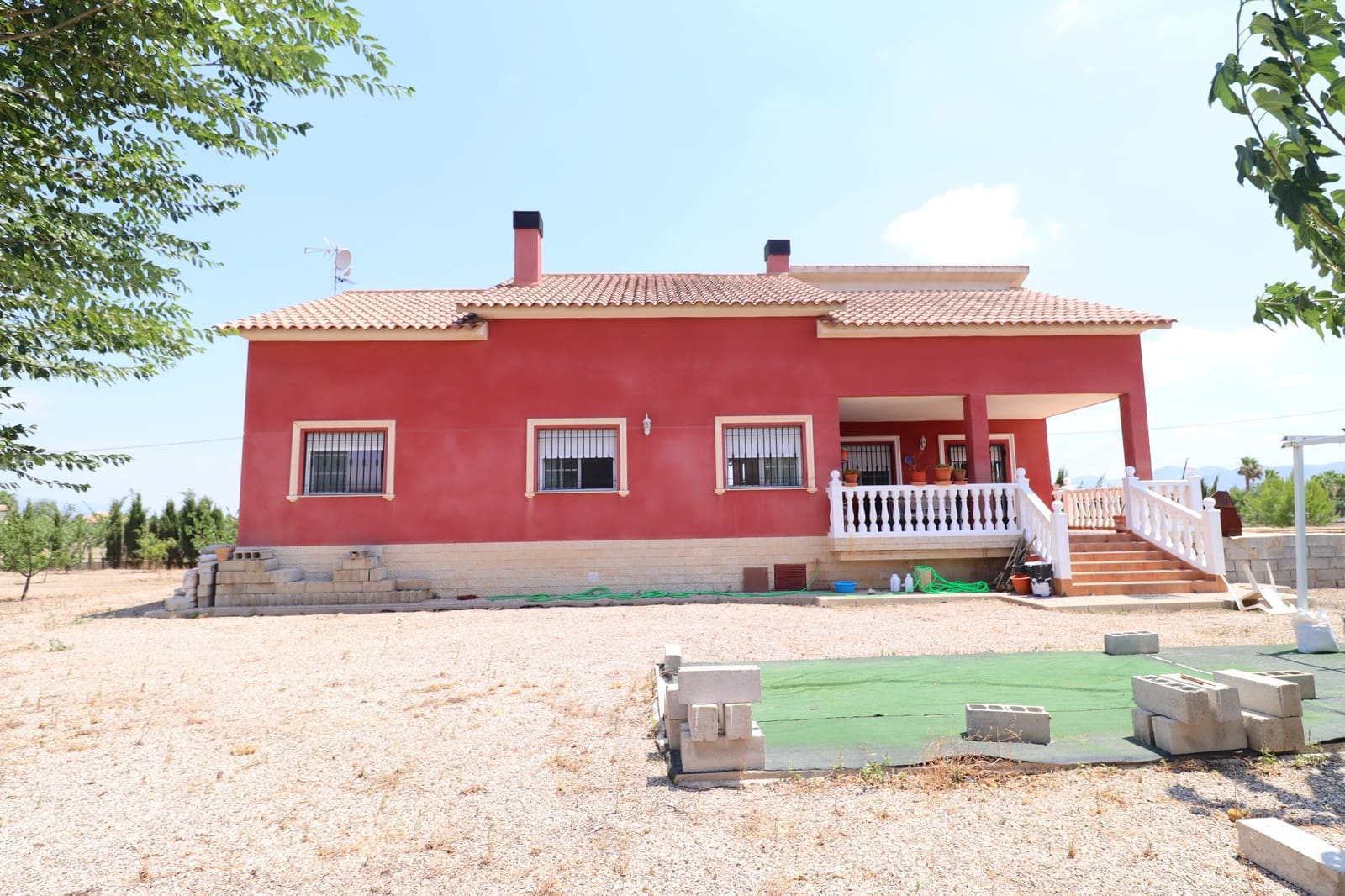 3 bedroom Villa for sale in Purias with garage - € 259,000 (Ref: 9932434)