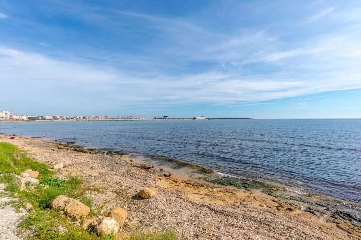 3 makuuhuone Huoneisto myytävänä paikassa Torrevieja - 125 000 € (Ref: 10031065)