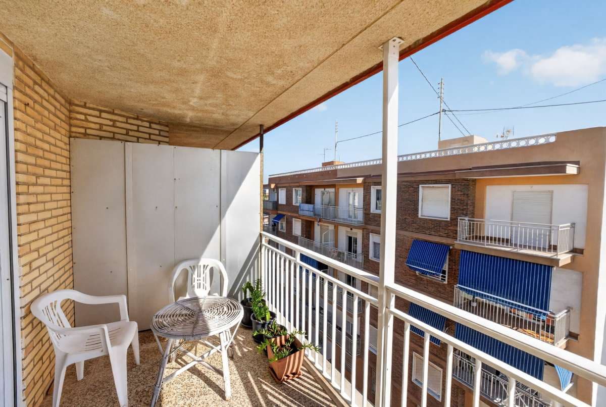 3 makuuhuone Huoneisto myytävänä paikassa Torrevieja - 125 000 € (Ref: 10031065)