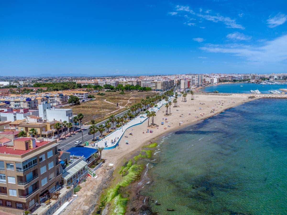 3 makuuhuone Huoneisto myytävänä paikassa Torrevieja - 125 000 € (Ref: 10031065)