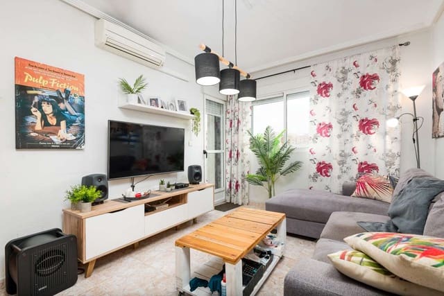 2 bedroom Apartment for sale in Torrevieja with pool - € 129,000 (Ref: 10048133)