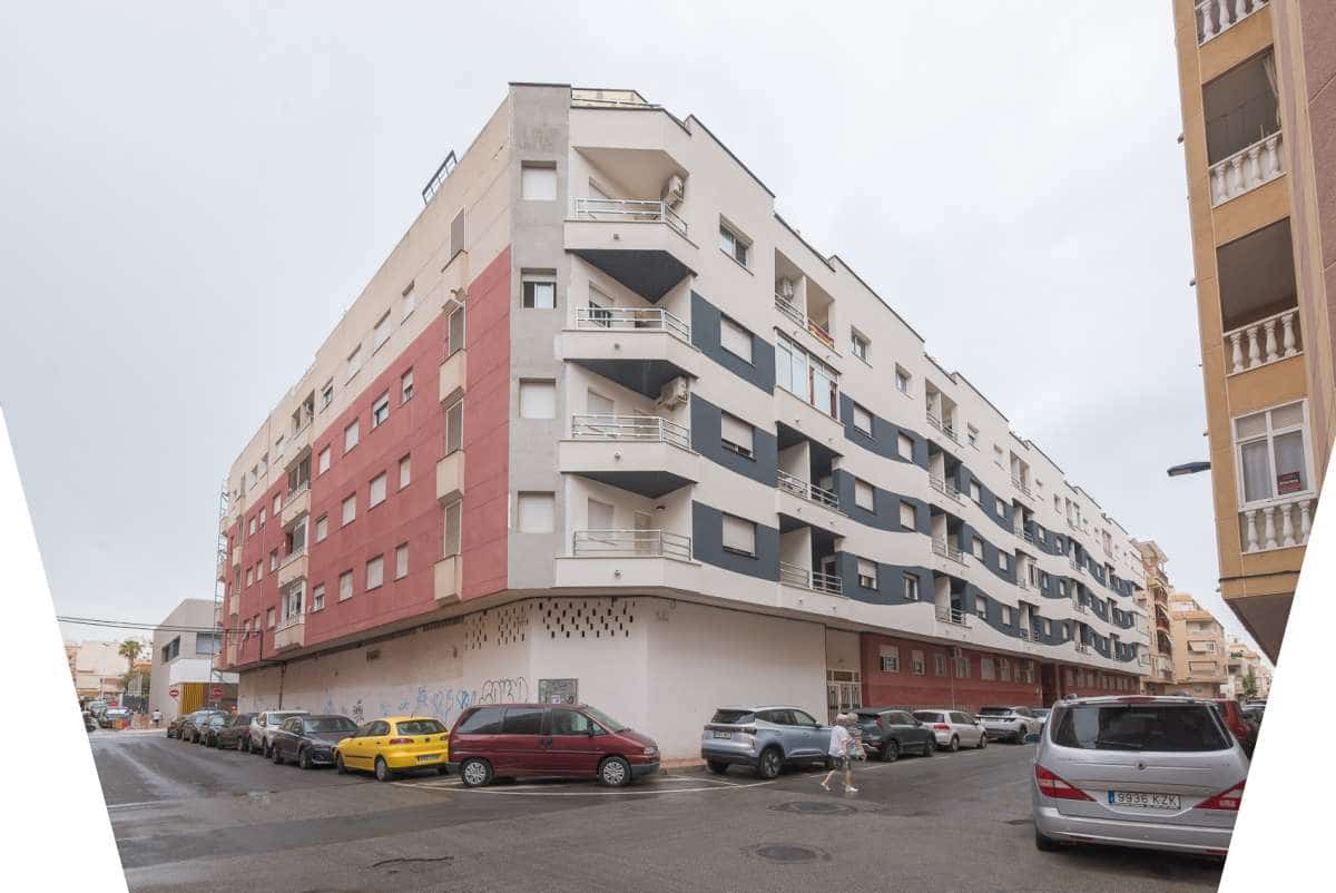 2 Zimmer Apartment zu verkaufen in Torrevieja mit Pool - 129.000 € (Ref: 10048133)