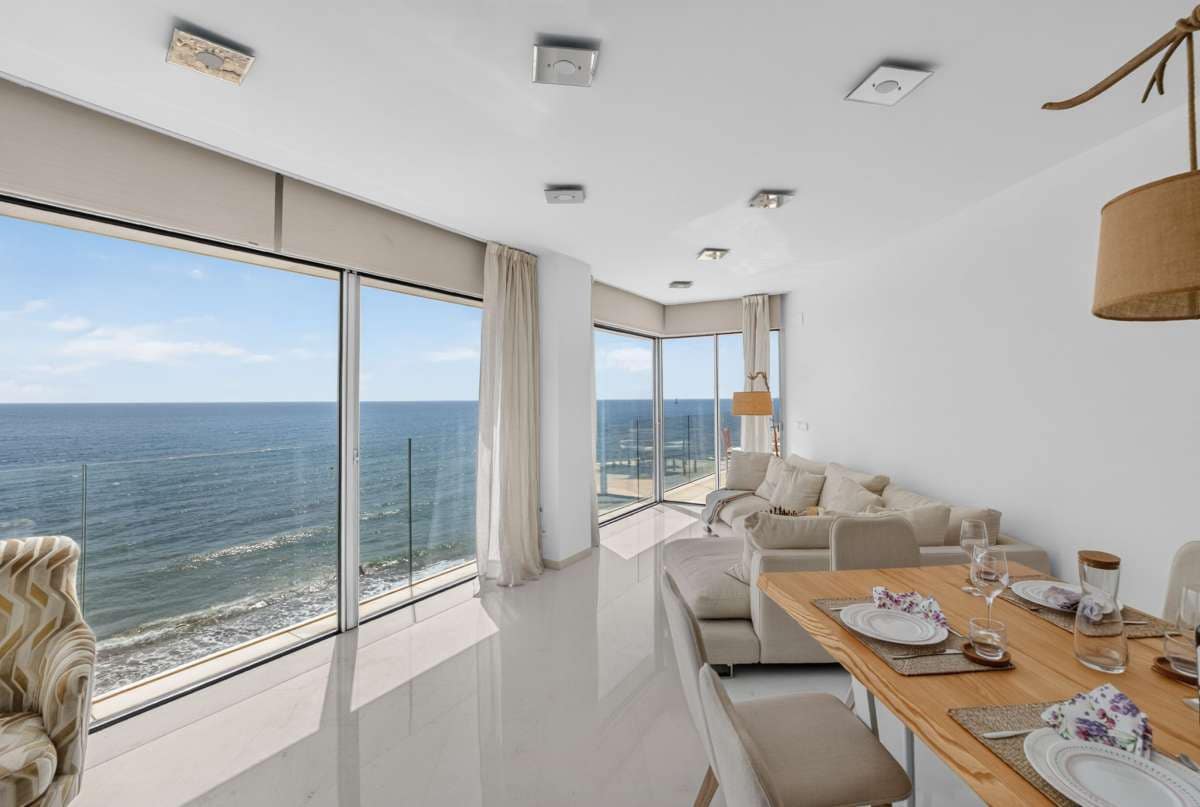 4 Zimmer Apartment zu verkaufen in Torrevieja - 1.265.000 € (Ref: 10048134)