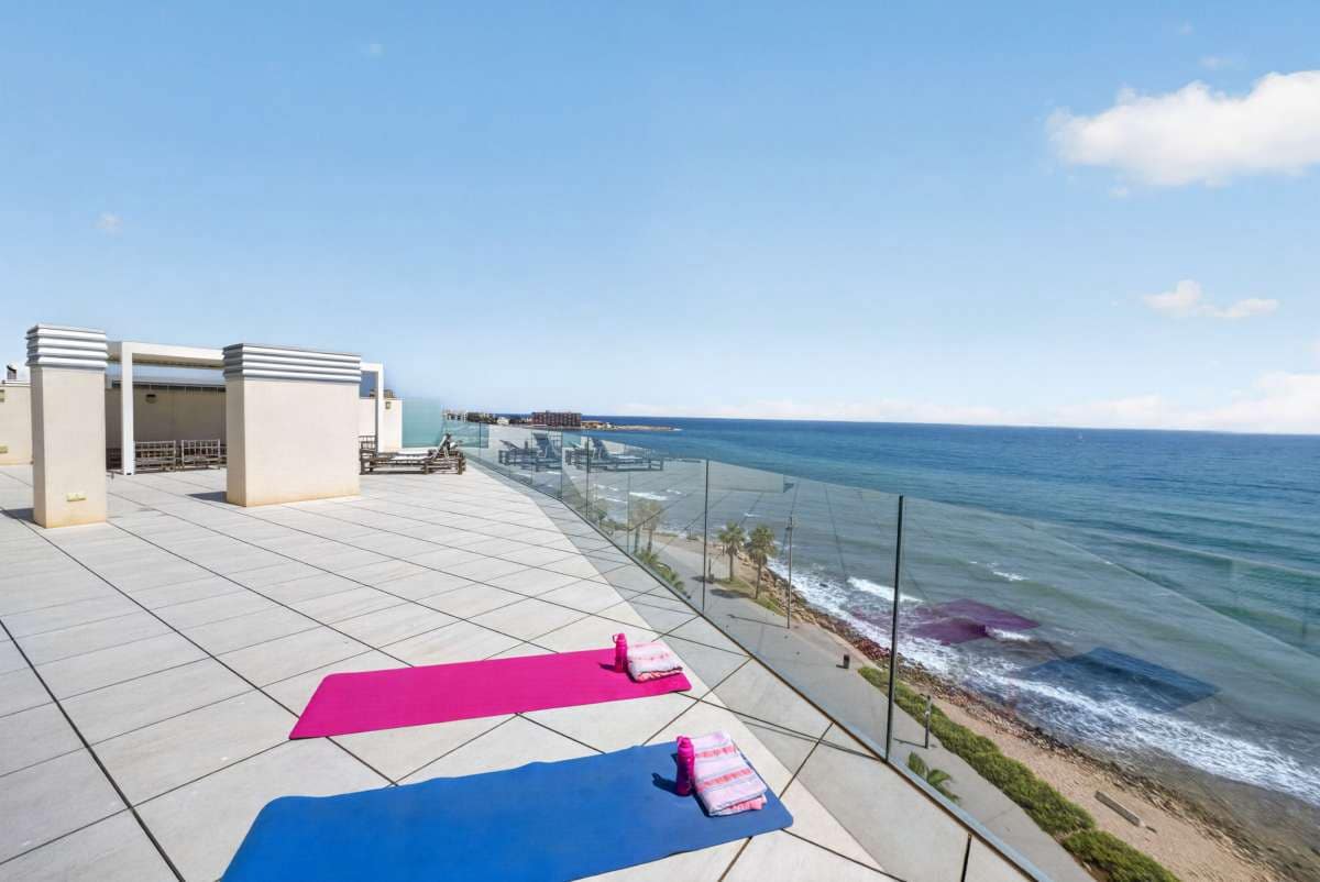 4 Zimmer Apartment zu verkaufen in Torrevieja - 1.265.000 € (Ref: 10048134)