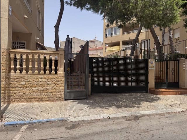 Garage te koop in Lo Pagan, San Pedro del Pinatar - € 10.500 (Ref: 10111111)