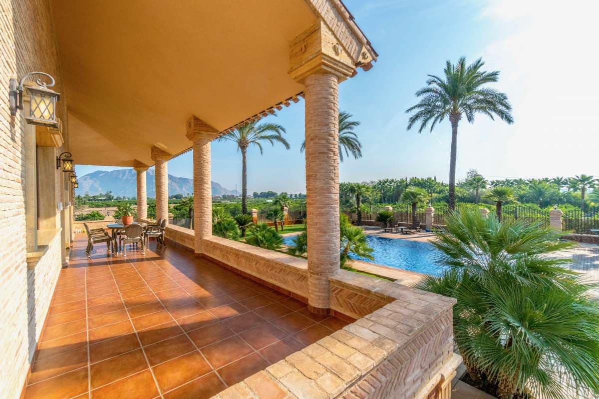 4 bedroom Villa for sale in Molins with pool garage - € 1,799,990 (Ref: 5340371)