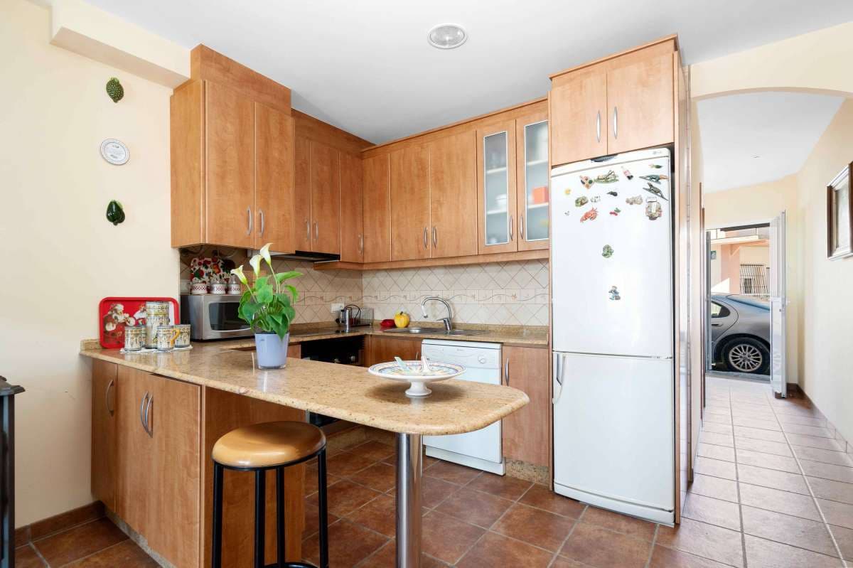 5 bedroom Villa for sale in Lo Pagan - € 295,000 (Ref: 5343429)