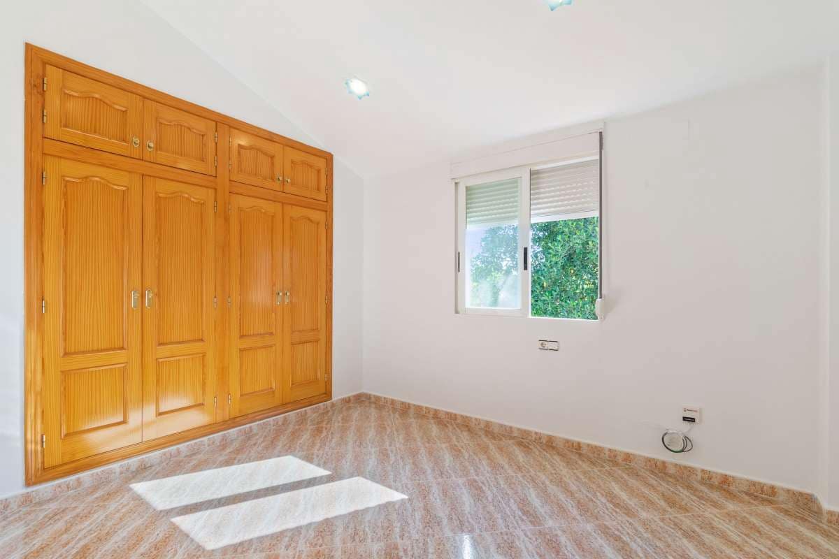 5 bedroom Villa for sale in Orihuela - € 370,000 (Ref: 8446588)