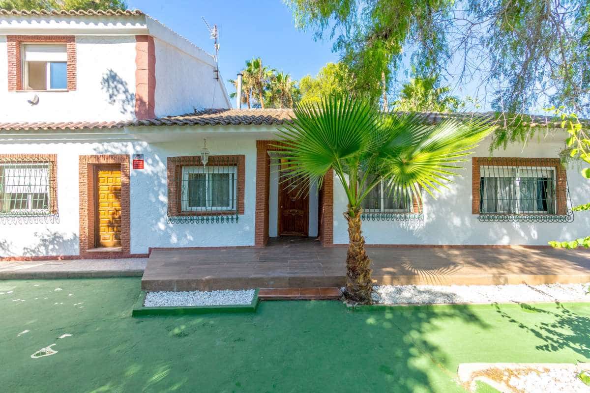 5 bedroom Villa for sale in Orihuela - € 370,000 (Ref: 8446588)