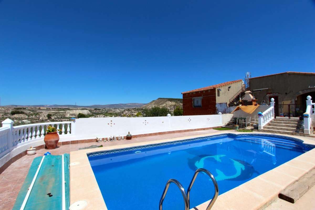 6 slaapkamer Villa te koop in Albudeite - € 320.000 (Ref: 8481251)