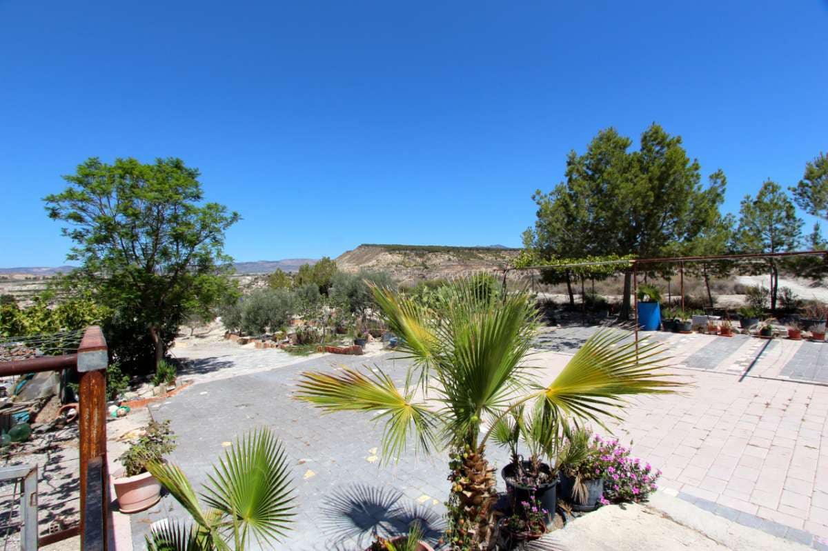 6 slaapkamer Villa te koop in Albudeite - € 320.000 (Ref: 8481251)