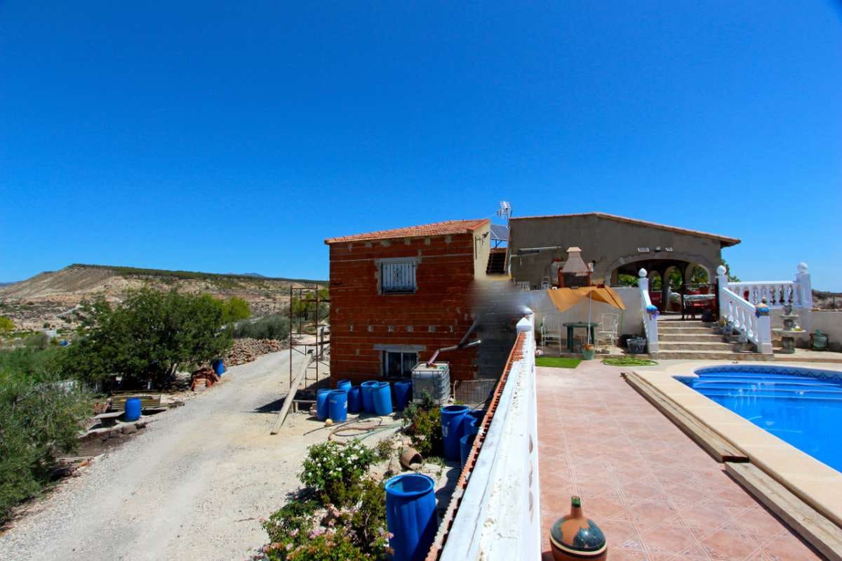 6 slaapkamer Villa te koop in Albudeite - € 320.000 (Ref: 8481251)