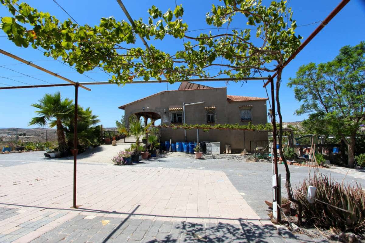 6 slaapkamer Villa te koop in Albudeite - € 320.000 (Ref: 8481251)