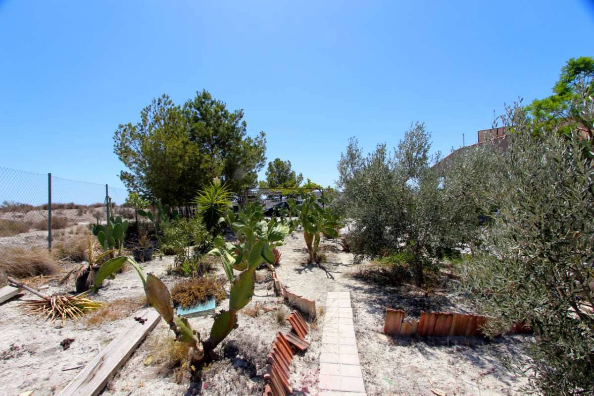 6 slaapkamer Villa te koop in Albudeite - € 320.000 (Ref: 8481251)