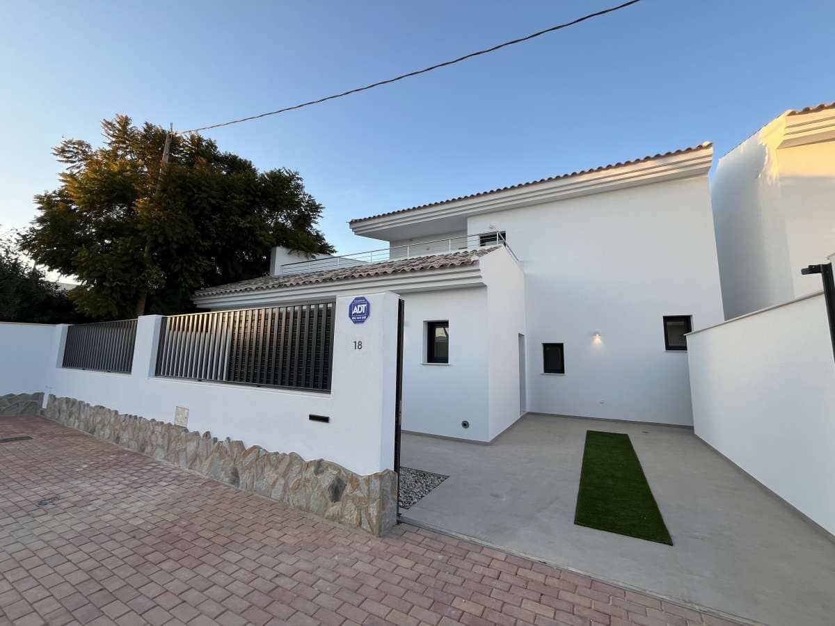 3 bedroom Villa for sale in Lo Pagan - € 445,000 (Ref: 8691826)