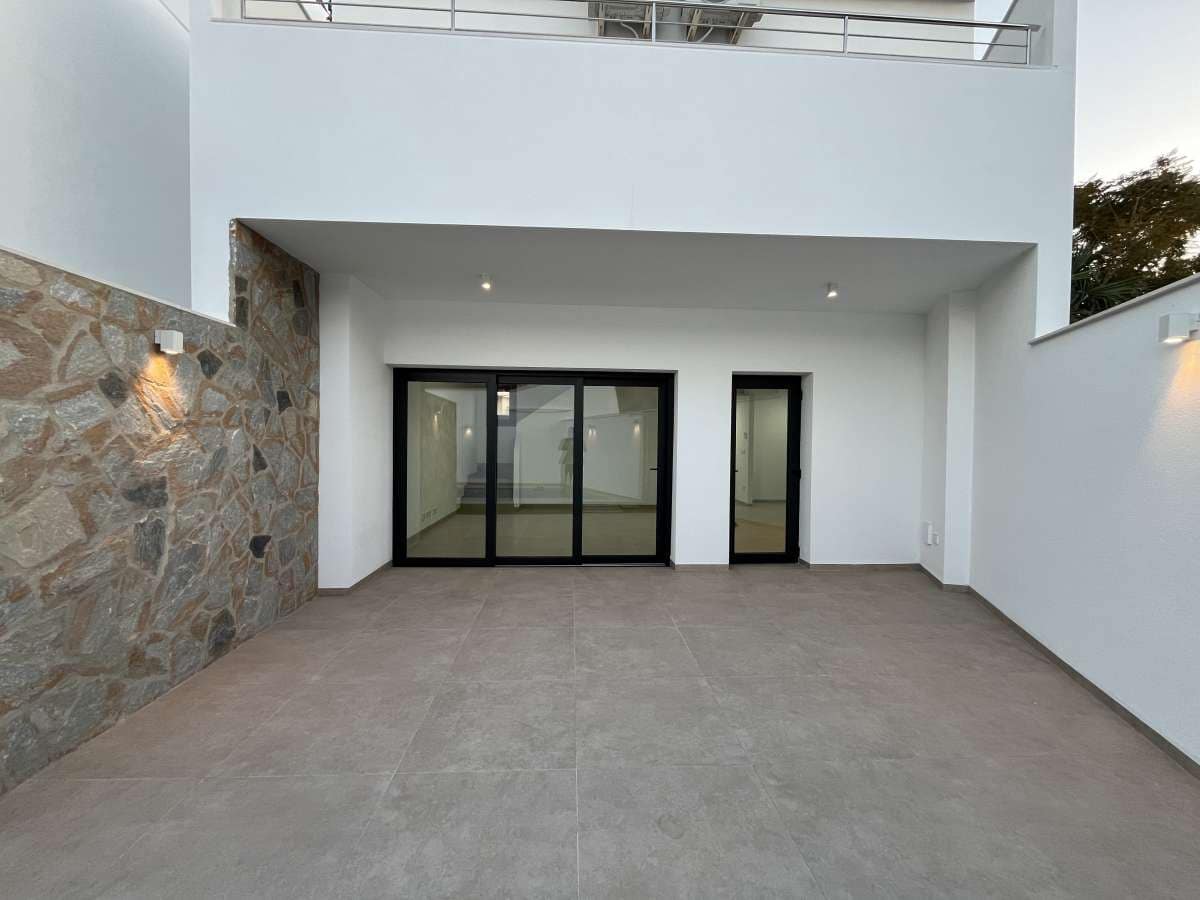 3 bedroom Villa for sale in Lo Pagan - € 445,000 (Ref: 8691826)