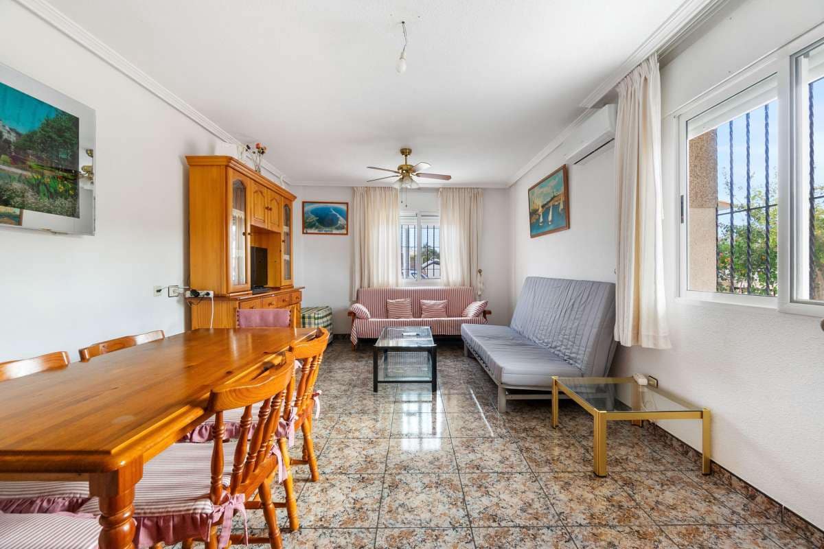 3 slaapkamer Halfvrijstaande villa te koop in Lo Pagan - € 228.990 (Ref: 8837472)