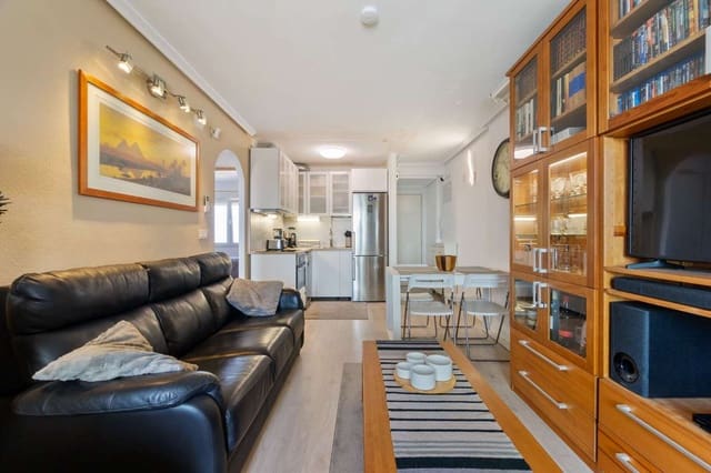 2 quarto Apartamento para venda em Torrevieja - 129 900 € (Ref: 9085967)