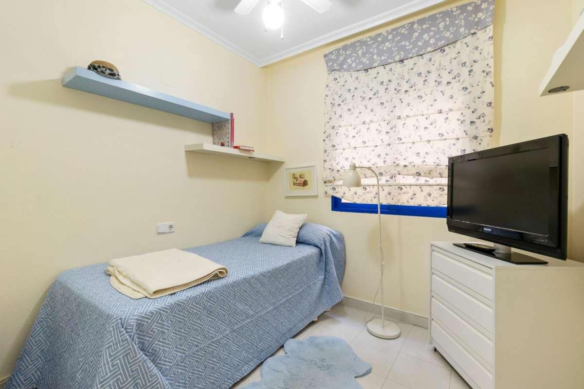 2 makuuhuone Huoneisto myytävänä paikassa Orihuela Costa - 279 000 € (Ref: 9133288)