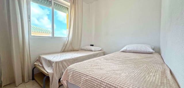 3 quarto Apartamento para venda em Torrevieja - 269 000 € (Ref: 9137695)