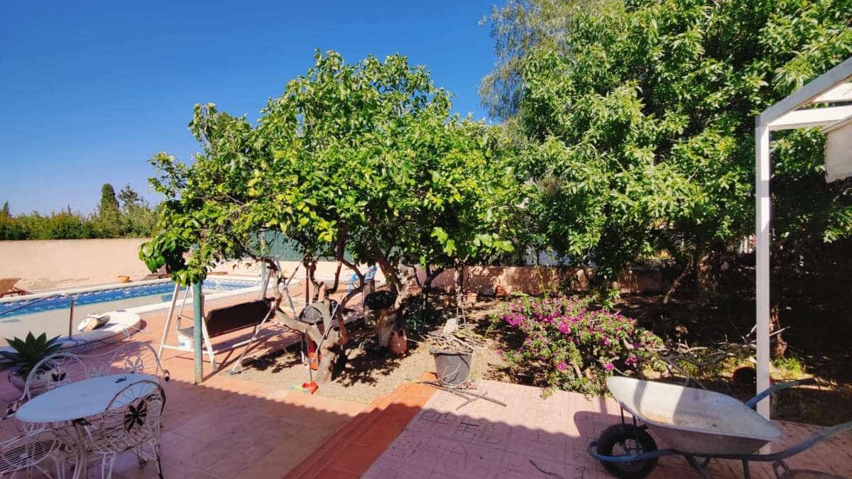 3 bedroom Villa for sale in Torrevieja - € 450,000 (Ref: 9137730)
