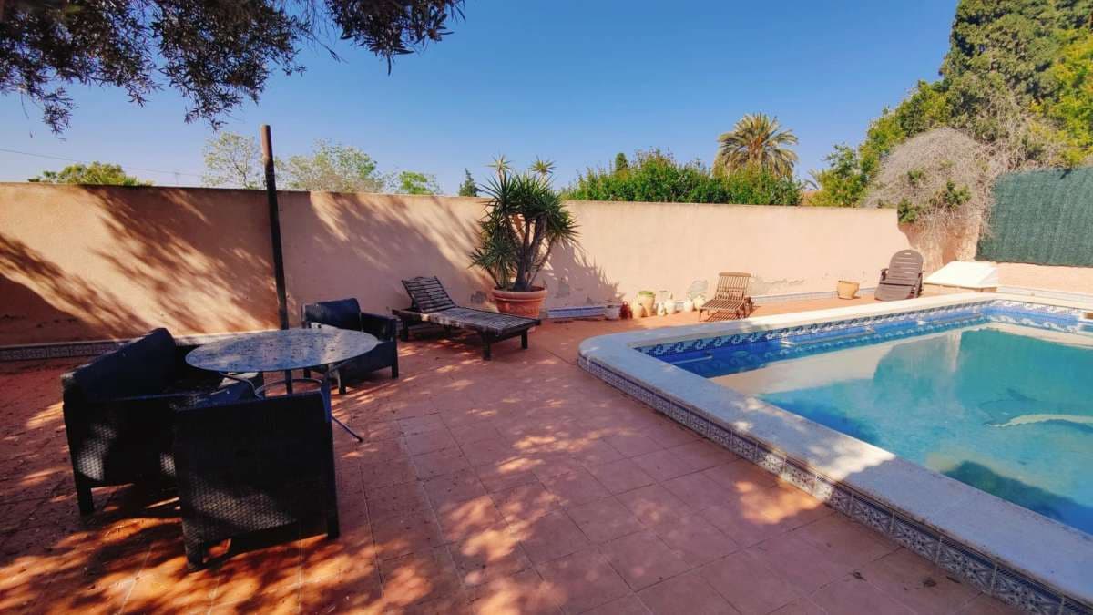 3 bedroom Villa for sale in Torrevieja - € 450,000 (Ref: 9137730)