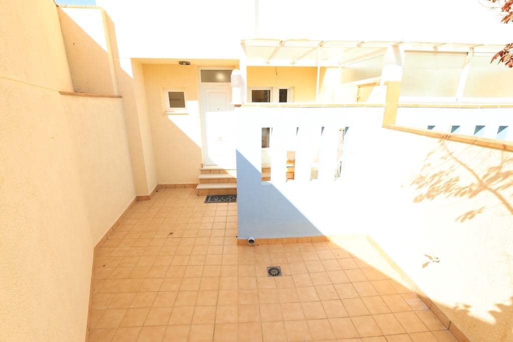 3 soverom Hus til salgs i Orihuela Costa med svømmebasseng garasje - € 390 000 (Ref: 9137732)