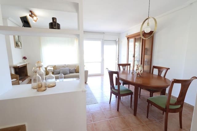 3 soverom Hus til salgs i Orihuela Costa, Orihuela med svømmebasseng garasje - € 390 000 (Ref: 9137732)