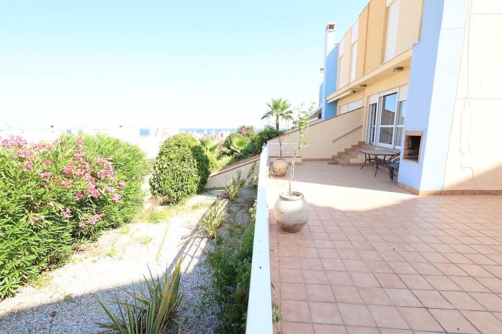 3 soverom Hus til salgs i Orihuela Costa med svømmebasseng garasje - € 390 000 (Ref: 9137732)