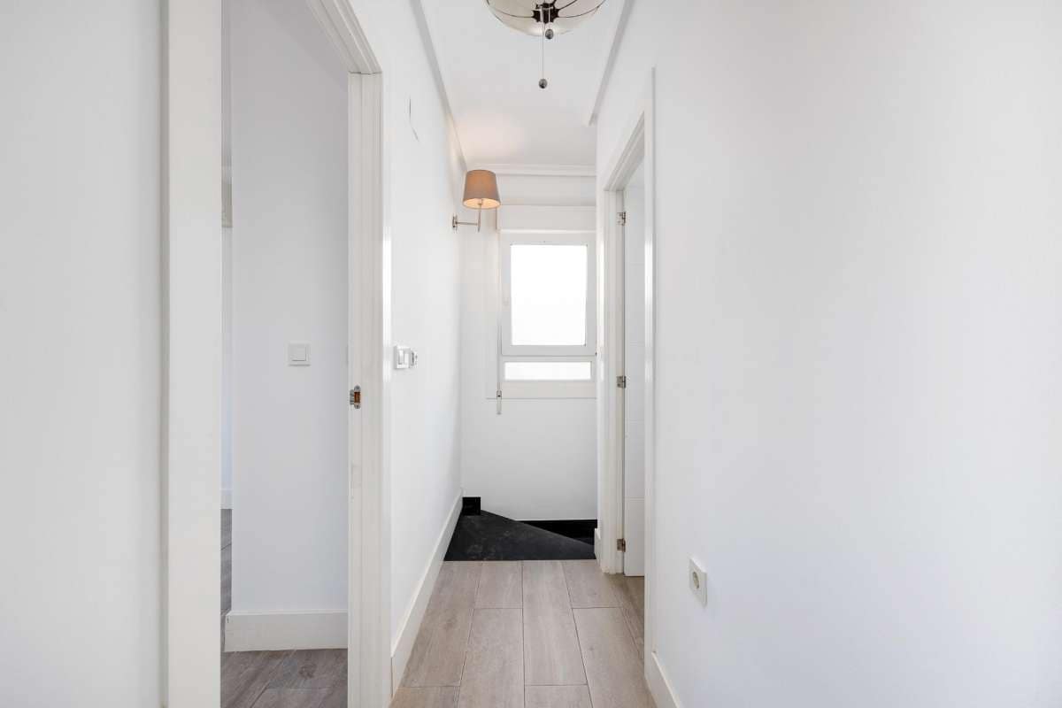 2 bedroom Villa for sale in Torrevieja - € 290,000 (Ref: 9137742)