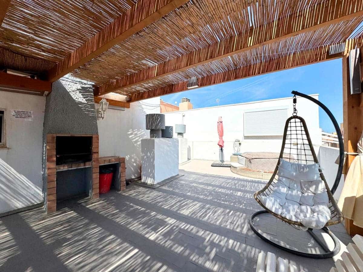 3 bedroom Apartment for sale in Torrevieja - € 255,000 (Ref: 9137745)