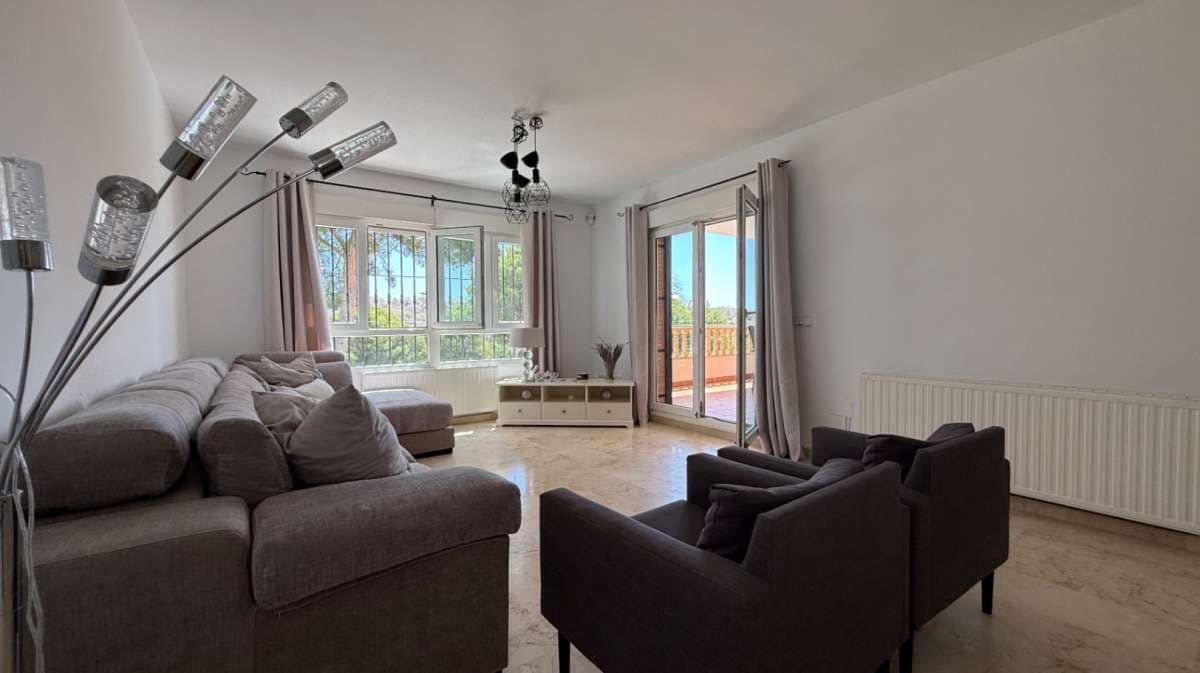 4 bedroom Villa for sale in Orihuela - € 675,000 (Ref: 9137761)