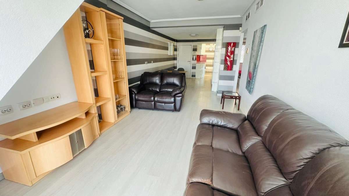 2 chambre Appartement à vendre à Torrevieja - 241 000 € (Ref: 9137799)