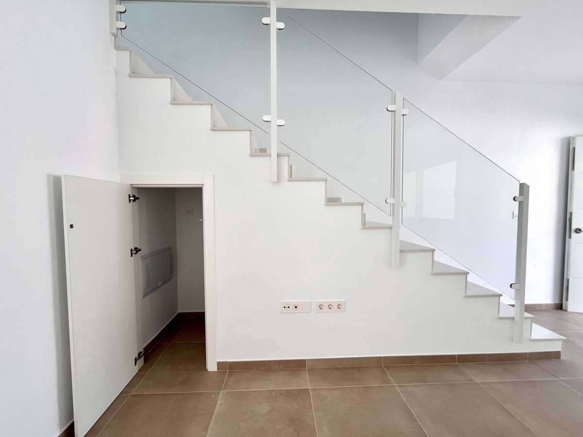 3 bedroom Villa for sale in Pilar de la Horadada - € 265,000 (Ref: 9137838)