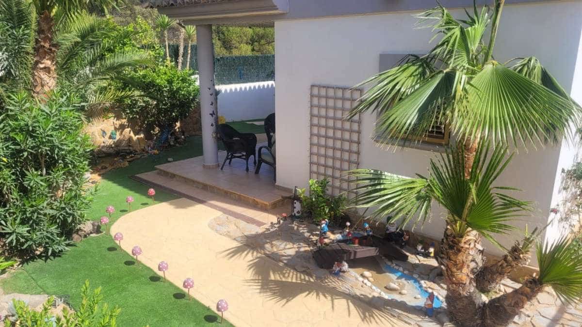 3 bedroom Villa for sale in Finestrat - € 625,000 (Ref: 9138167)