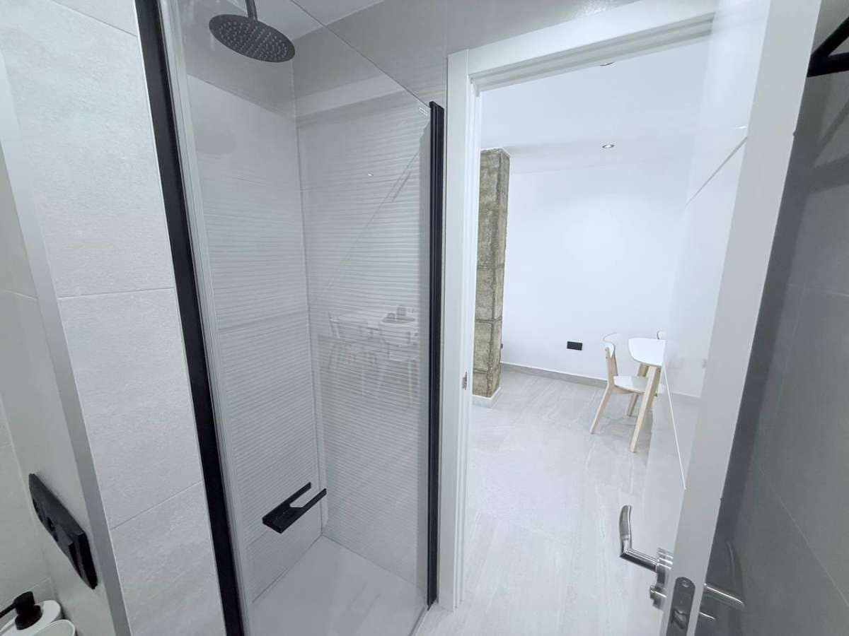 Apartamento de 3 habitaciones en Torrevieja en venta - 285.000 € (Ref: 9138529)