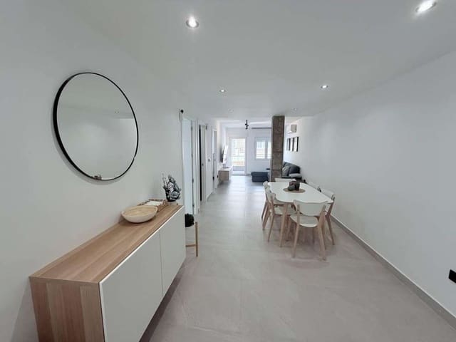 Apartamento de 3 habitaciones en Torrevieja en venta - 285.000 € (Ref: 9138529)