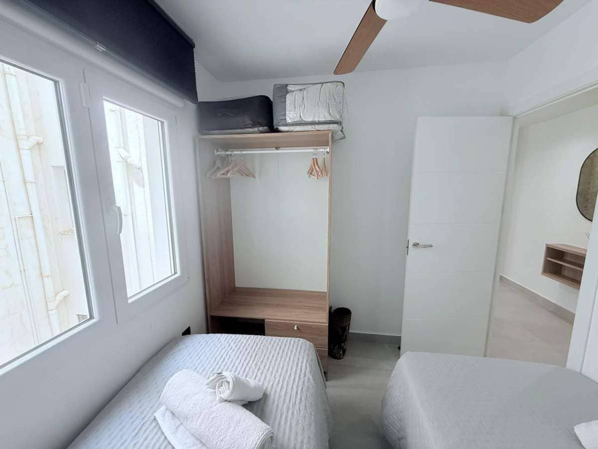 Apartamento de 3 habitaciones en Torrevieja en venta - 285.000 € (Ref: 9138529)