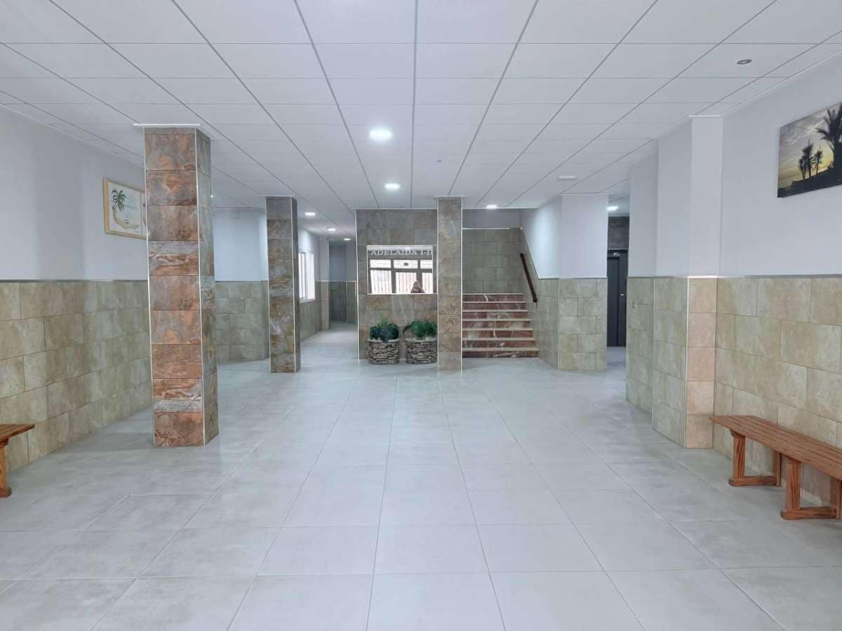 Apartamento de 3 habitaciones en Torrevieja en venta - 285.000 € (Ref: 9138529)