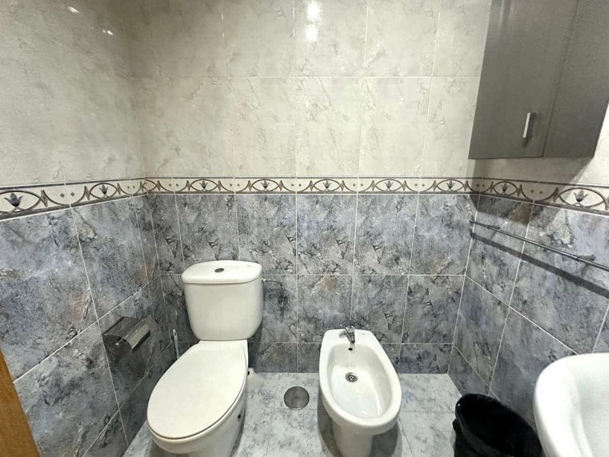 Apartamento de 4 habitaciones en Torrevieja en venta - 275.000 € (Ref: 9138532)