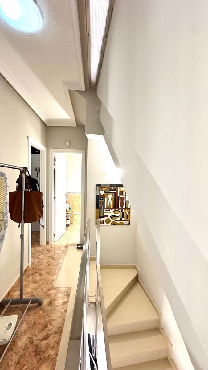 4 quarto Moradia para venda em Orihuela Costa - 420 000 € (Ref: 9138725)