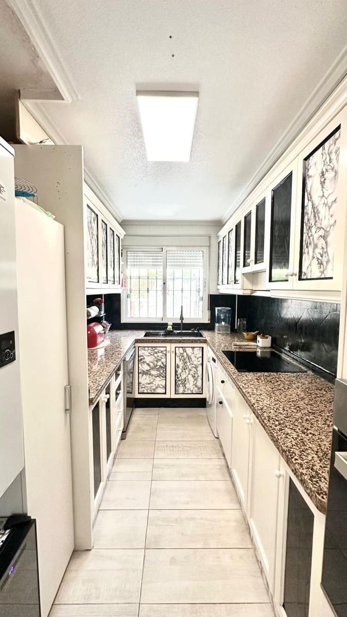 4 quarto Moradia para venda em Orihuela Costa - 420 000 € (Ref: 9138725)