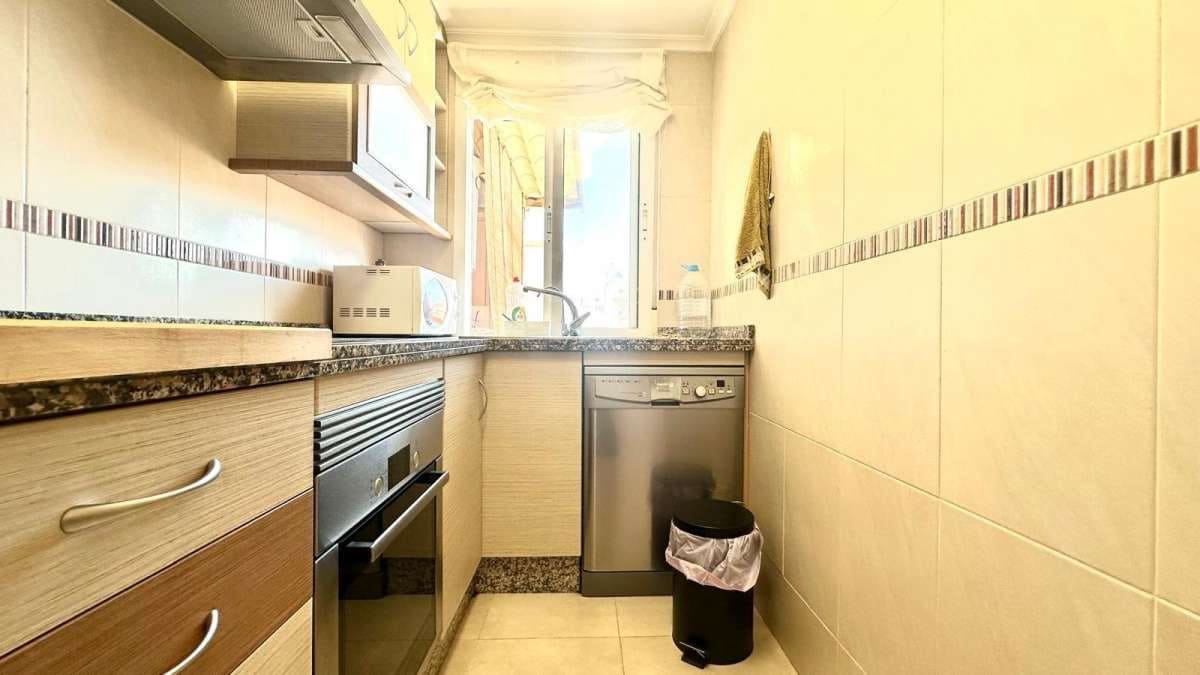 2 sovrum Lägenhet till salu i Torrevieja - 164 900 € (Ref: 9138726)