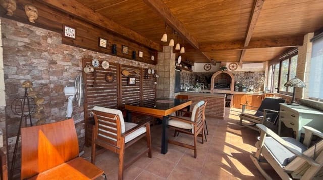 7 slaapkamer Villa te koop in Torrevieja - € 930.000 (Ref: 9138740)