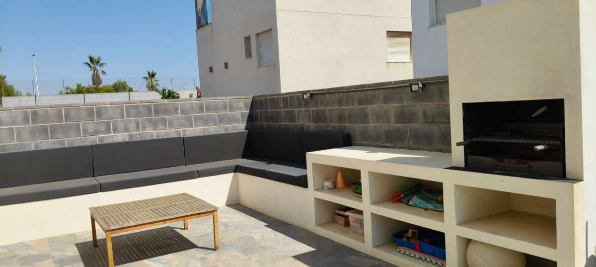 3 bedroom Villa for sale in Torrevieja - € 399,900 (Ref: 9138741)