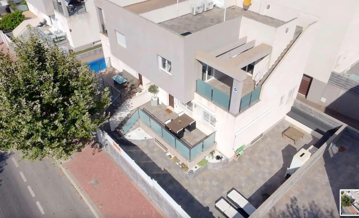 3 soverom Villa til salgs i Torrevieja - € 399 900 (Ref: 9138741)