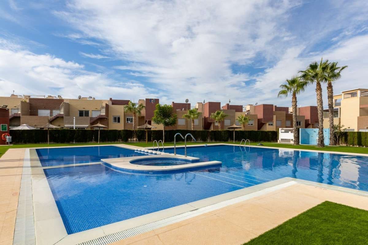 3 sovrum Hus till salu i Torrevieja - 340 000 € (Ref: 9138745)