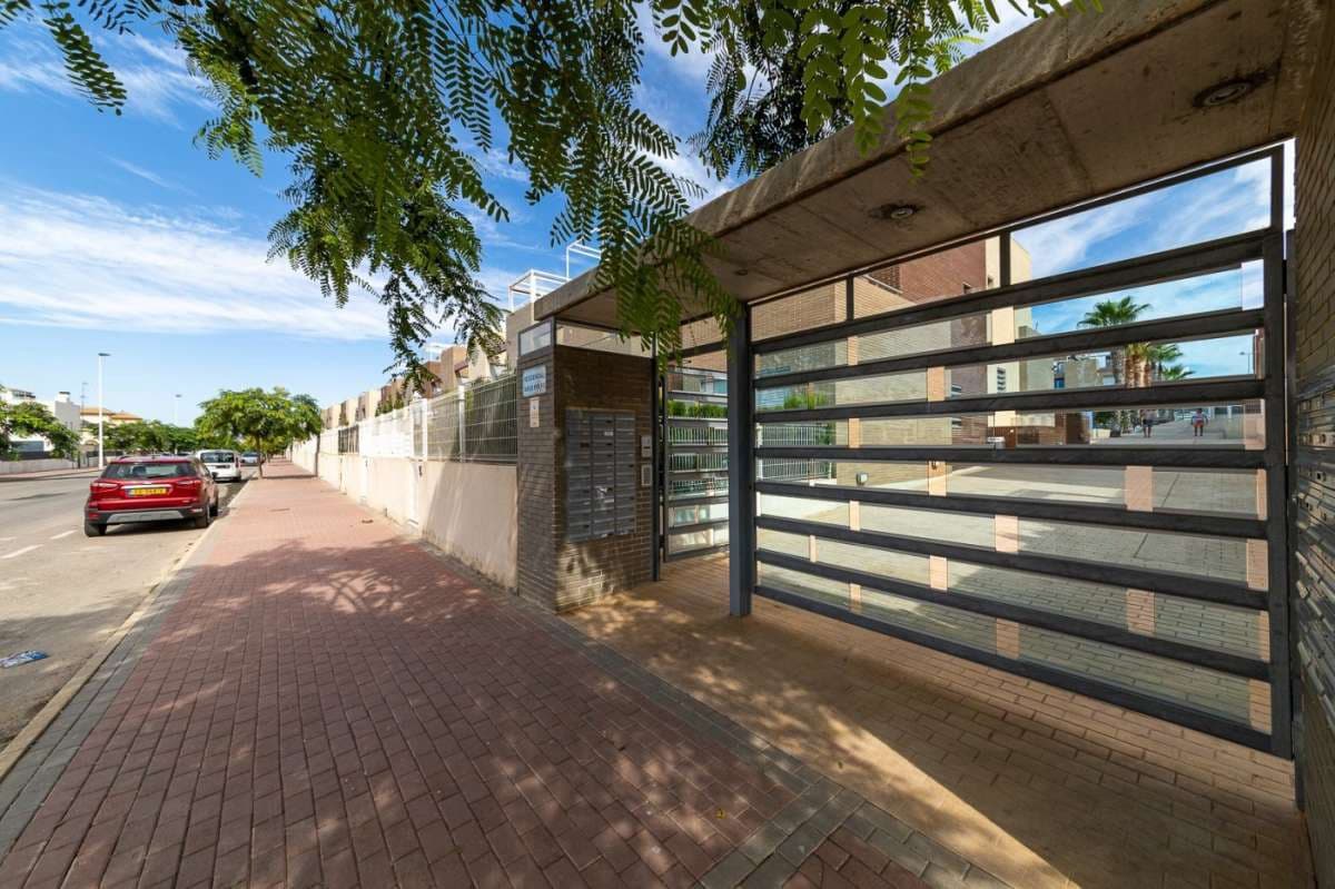 3 sovrum Hus till salu i Torrevieja - 340 000 € (Ref: 9138745)