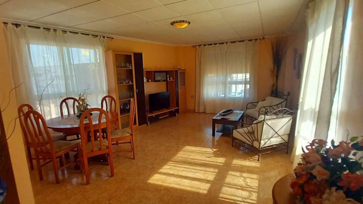 5 sypialnia Willa na sprzedaż w Torrevieja - 295 000 € (Ref: 9138749)